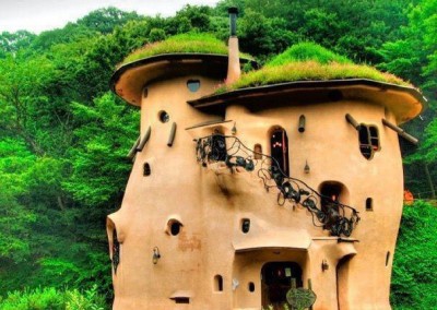 Cob House Round Orange Castle